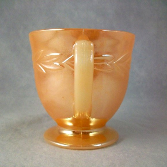 Vintage Fire King Peach Lustre Laurel Leaf Creamer - Picture 3 of 6